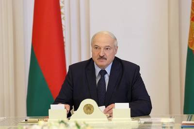 Лукашенко предупредил Меркель и Зеленского об ответственности за разжигание беспорядков