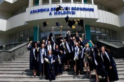 В молдавских вузах — новая система обучения
