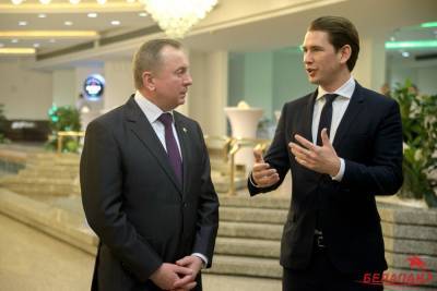 Канцлер Австрии призвал к новым выборам в Беларуси