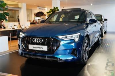 Audi e-tron нашел первых покупателей в России
