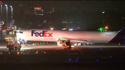 Аварийную посадку Boeing 767 в Лос-Анджелесе сняли на видео