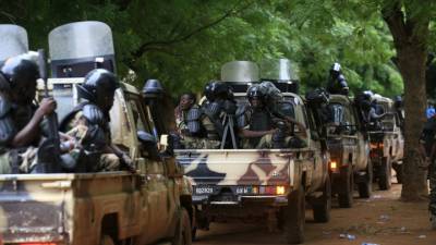 Два полковника и генерал: стали известны имена руководителей хунты в Мали