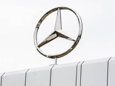 Mercedes отозвал более 1000 машин в РФ из-за ошибок в инструкции по эксплуатации