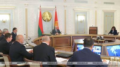 Лукашенко поручил МИД предупредить Украину об ответственности «за разжигание беспорядков»