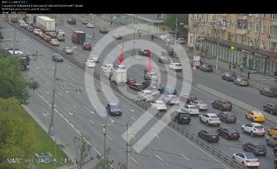 В Москве из-за ДТП образовалась 4-километровая пробка на Варшавском шоссе