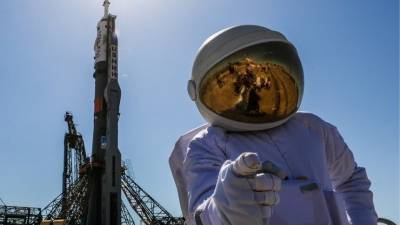 Двух космических туристов «Роскосмос» отправит на МКС в 2021 году - 5-tv.ru