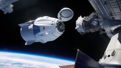 Корабль Crew Dragon Маска отстыковался от МКС для возвращения на Землю