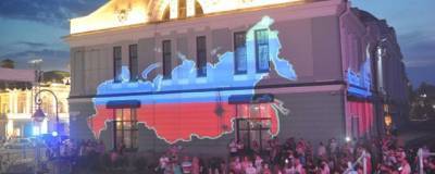 День города Омска завершился мэппинг-шоу и салютом