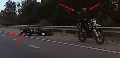 На трассе под Рязанью подростки упали с мотоцикла практически под колёса автомобиля