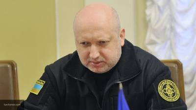 Турчинов призвал завести уголовное дело против Зеленского из-за Крыма
