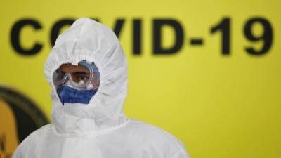 Глава ВОЗ призвал готовиться к "затяжной" пандемии