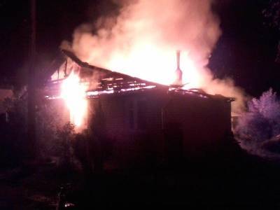 Десять пожарных тушили возгорание в Смоленске