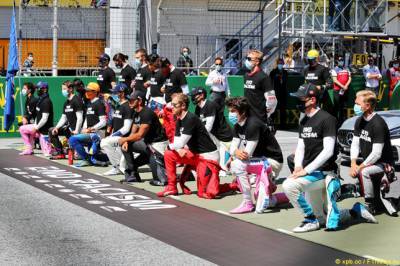 В FIA рассказали об акции против расизма перед стартом
