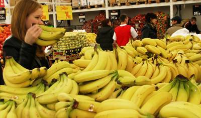 Бананы, картофель и сахар стали самыми ходовыми продуктами в российских магазинах