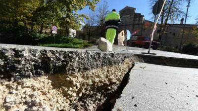 Украинцев предупредили о землетрясении, какие регионы тряхнет: "колебания ощутят в..."
