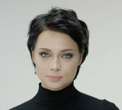 Настасья Самбурская сообщила о съемках нового сезона сериала «Универ»