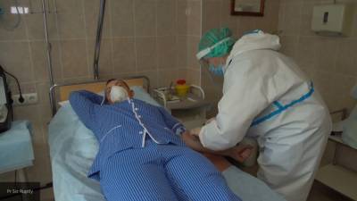 Медики из Петербурга испытают три вакцины от коронавируса на добровольцах
