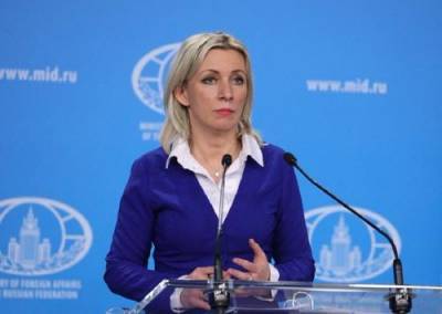 Захарова посоветовала украинским политикам сесть и разобраться в Минских соглашениях