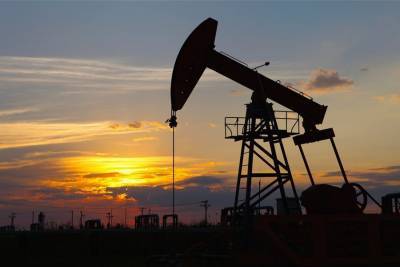 Добыча нефти в России в июле снизилась на 16,2%