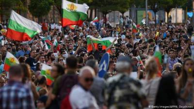 В Болгарии протестующие заблокировали ведущее в Грецию шоссе