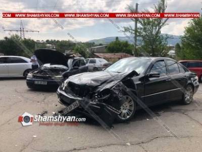 В Раздане столкнулись автомобили Mercedes и Opel: есть пострадавшие