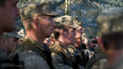 Пограничники Украины сменили автомат Калашникова на винтовку стандарта НАТО