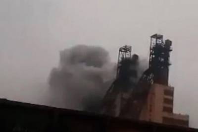 В Донецке горит шахта имени Калинина