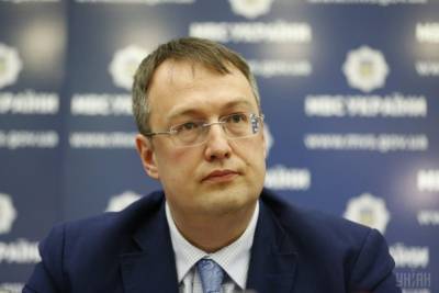 Геращенко пригрозил ответственностью за отказ ужесточать карантин