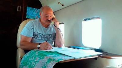 Лукашенко не пустили в Москву, во всяком случае борт №1 не смог пересечь белорусско-российскую границу