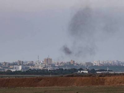 Израильские танки нанесли удар по постам ХАМАС в секторе Газа