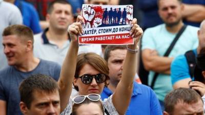Протесты с улиц белорусских городов переместились на предприятия — видео