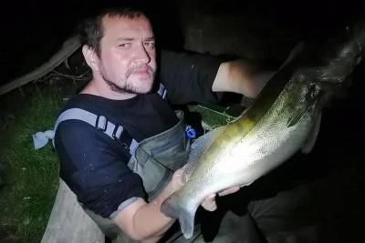 Причудливого монстра выловил в Оби рыбак из Новосибирска