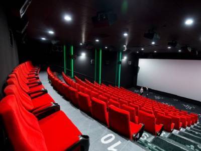 На Южном Урале разрешили массовые мероприятия и открывают кинотеатры