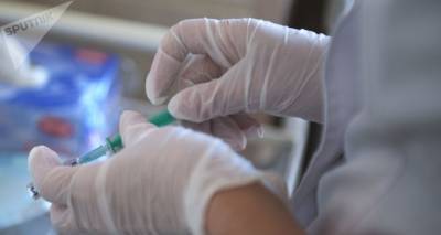 Первый представитель российского правительства прошел вакцинацию от коронавируса