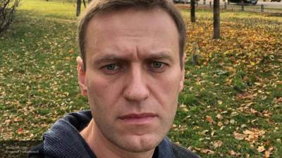 Самочувствие Навального могло ухудшиться из-за выпитого ранее энергетика