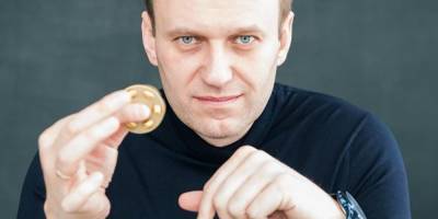 Стало известно, сколько зарабатывает Навальный