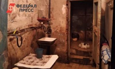 На Южном Урале рухнул потолок в общежитии