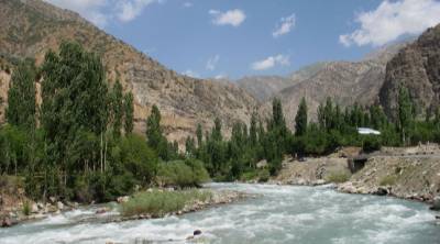Умеда Юсуфи - Спасатели КЧС извлекли из реки Варзоб тела двух мужчин - dialog.tj - Душанбе - Таджикистан