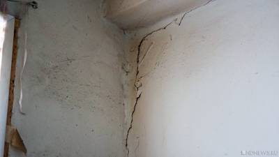 В Златоусте второй раз за полторы недели обваливается потолок в одном и том же доме