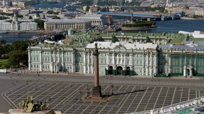Синоптики прогнозируют тёплую погоду в Петербурге в выходные