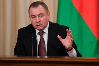 Глава МИД Белоруссии пообещал перегрызть горло за слезы сына