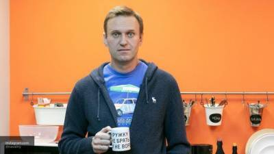 Пассажир рейса Томск — Москва рассказал об инциденте с Навальным