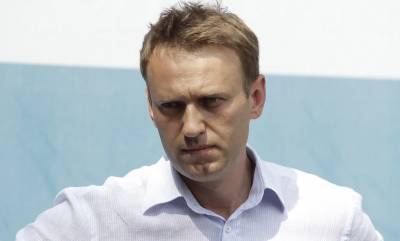 Правоохранительные органы пока не уверены, что Навального отравили