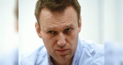 Врач заявил о необходимости перевезти Навального в одну из клиник в Европе