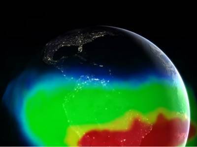 Ученые заметили над Землей аномалию: есть признаки «необычного поведения магнитного поля»