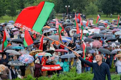 Совбез Белоруссии сравнил протесты с путчем ГКЧП