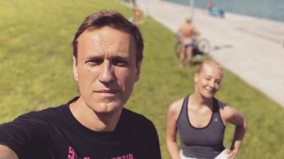 Жену Навального в виде исключения пропустят в реанимацию