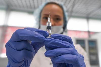 Доктор Мясников рекомендует россиянам сделать прививку от гриппа