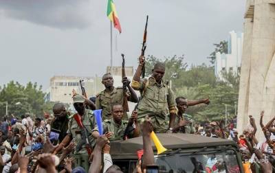 Украина осудила военный мятеж в Мали