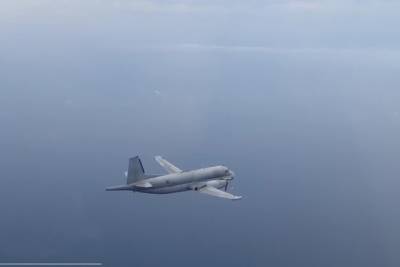 У границы России перехватили два самолета НАТО